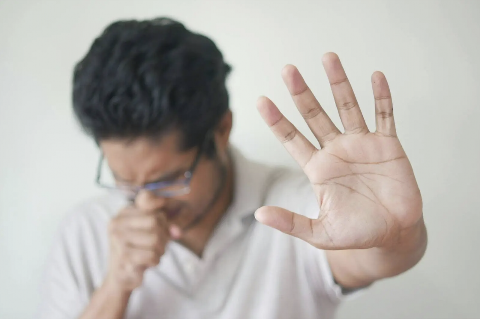 Ho là triệu chứng của cúm