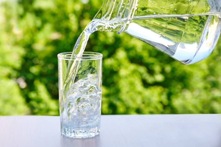 thay thế cô ca bằng nước lọc